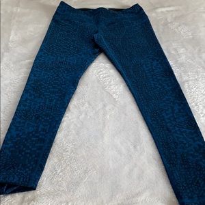 Lucy Studio Leggings